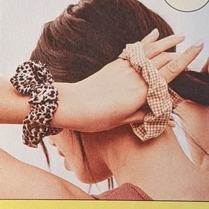 (3/30$) Ashiana London brunch scrunchies